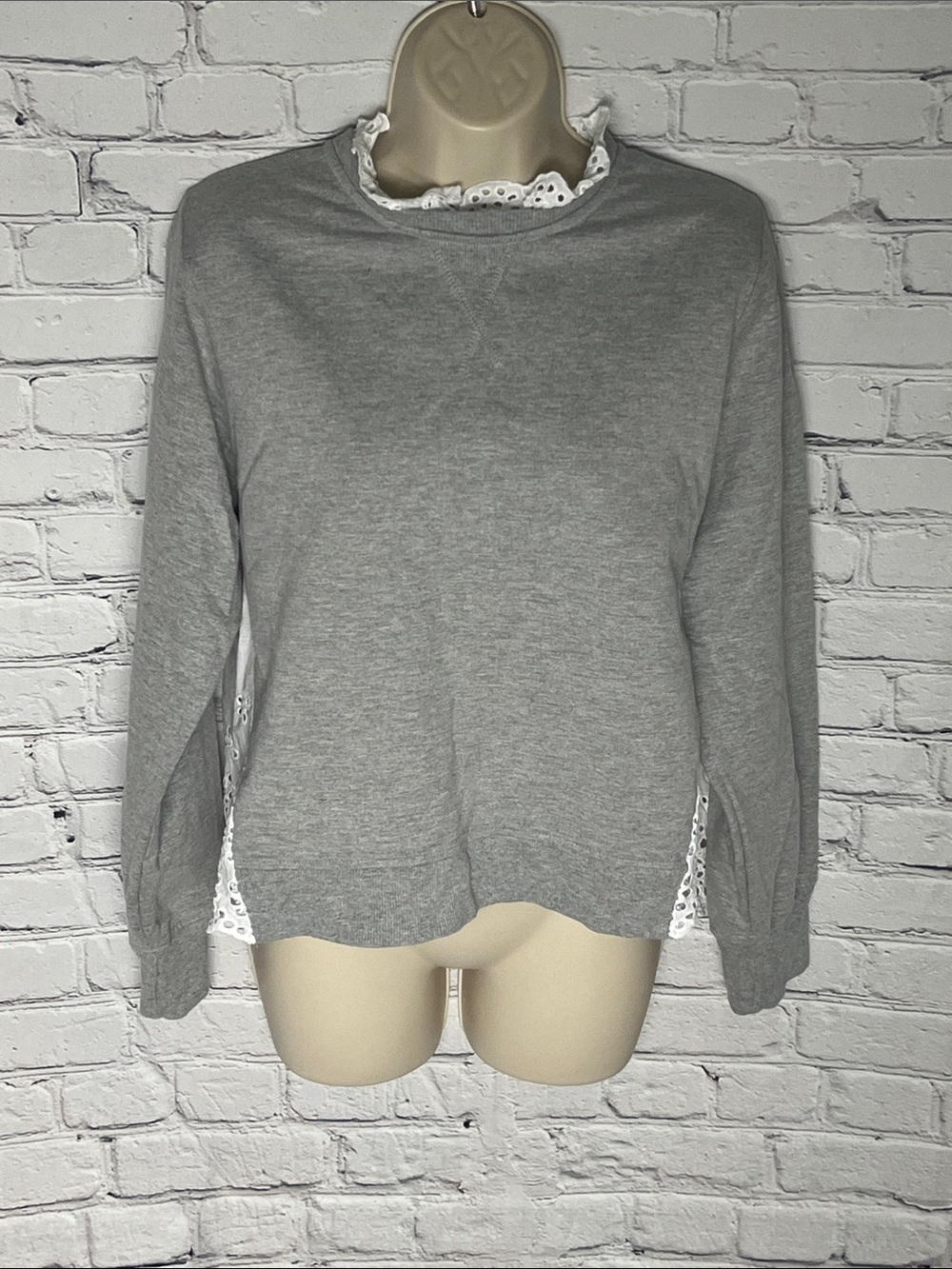 Time and Tru Gray Crewneck Sweater with White Eyelet Trim and Back